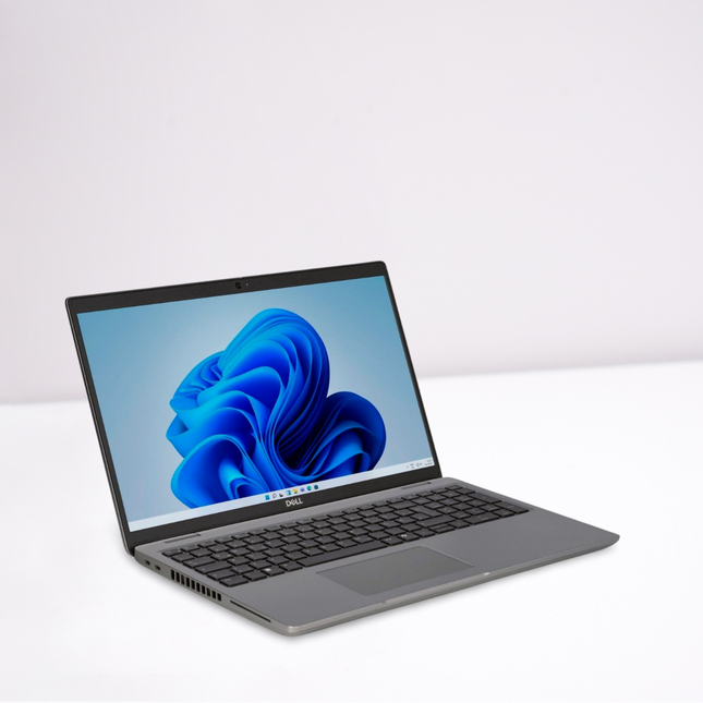 Dell Mobile Precision 3591 CU7 32GB 1TB SSD Win 11 Pro